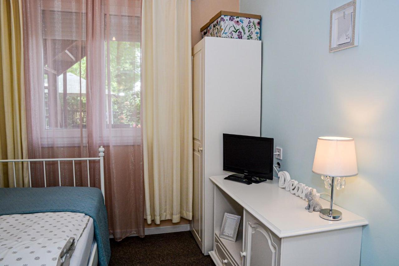 Ferienwohnung Holly Vendeghaz Hajdúszoboszló Exterior foto