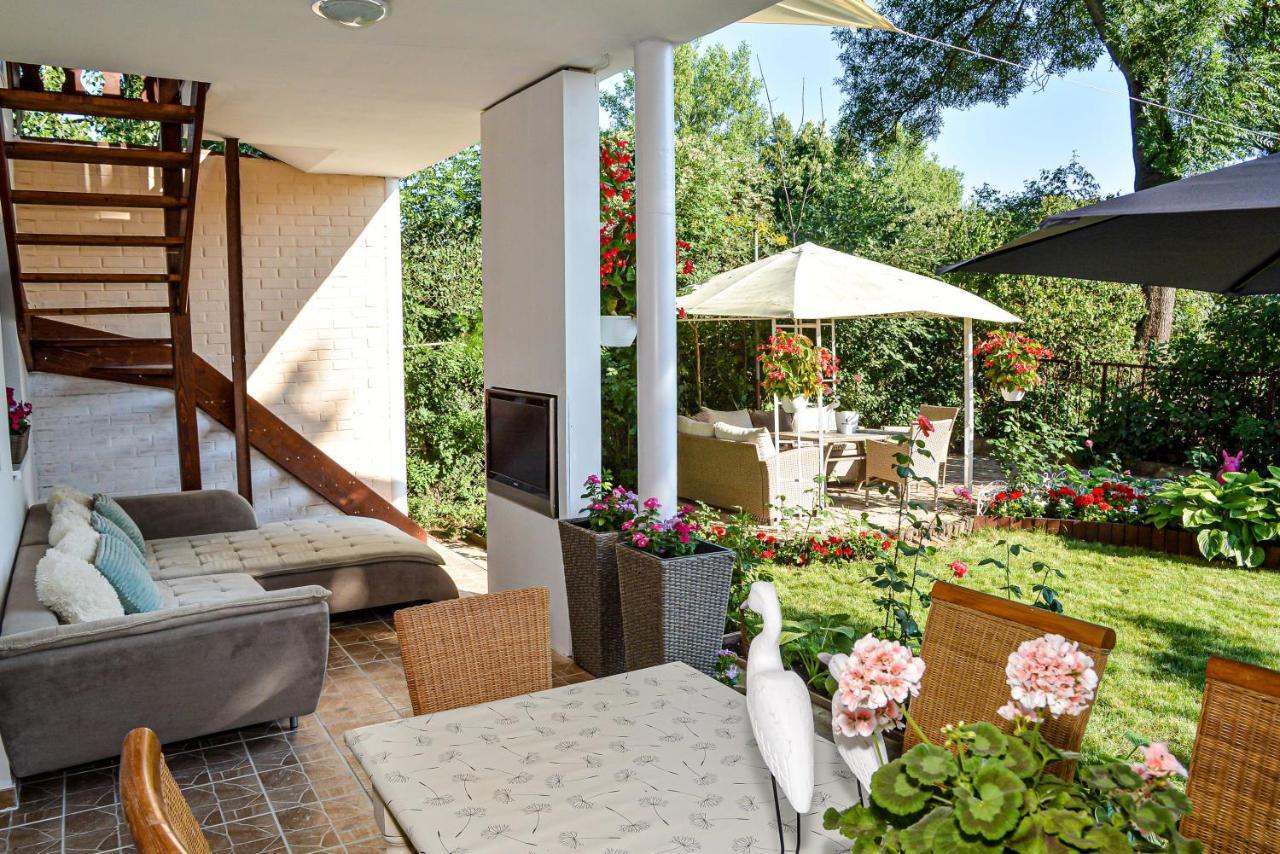 Ferienwohnung Holly Vendeghaz Hajdúszoboszló Exterior foto