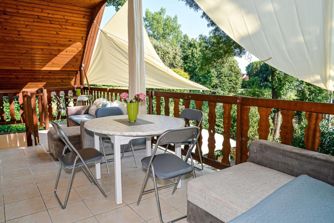 Ferienwohnung Holly Vendeghaz Hajdúszoboszló Exterior foto