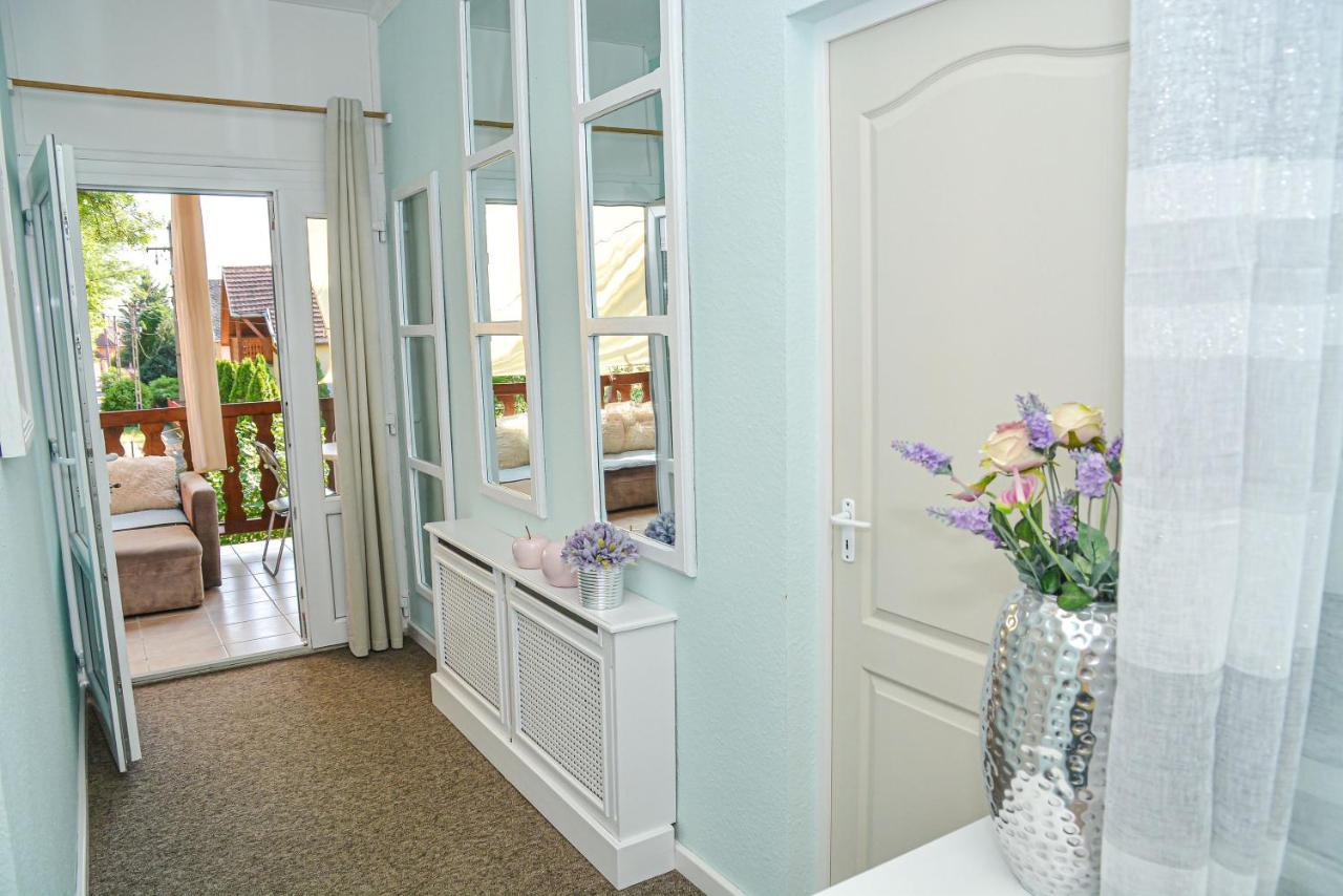 Ferienwohnung Holly Vendeghaz Hajdúszoboszló Exterior foto